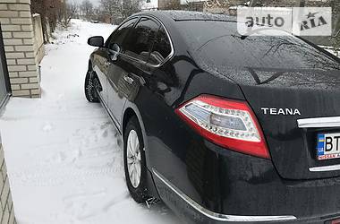 Седан Nissan Teana 2012 в Херсоне