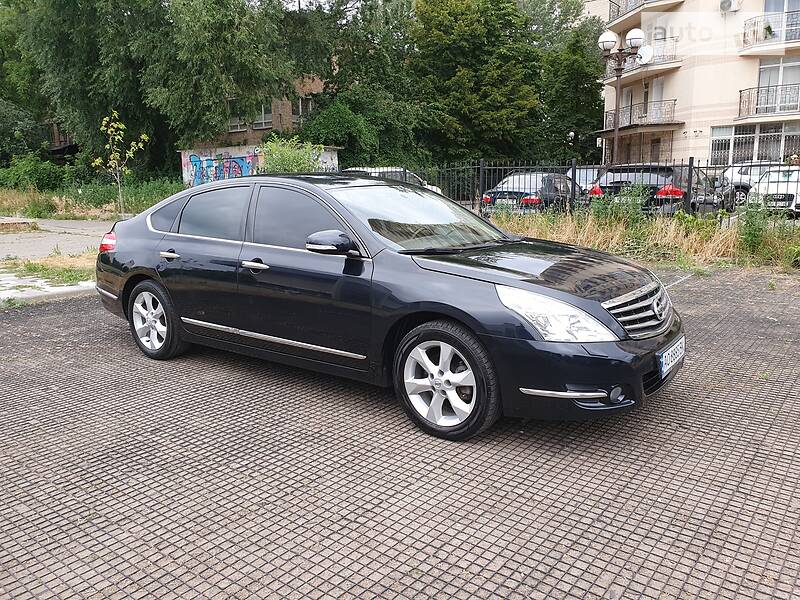 Седан Nissan Teana 2008 в Києві