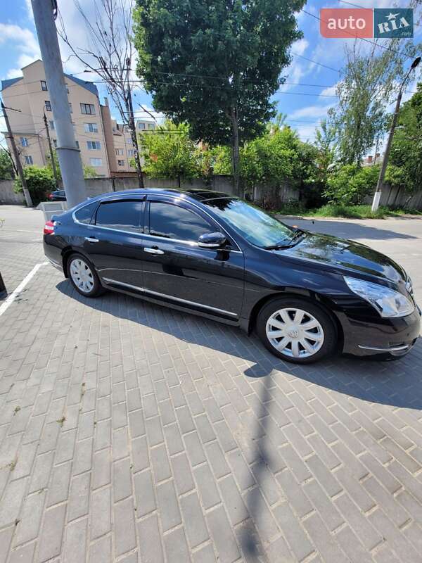 Седан Nissan Teana 2011 в Вінниці