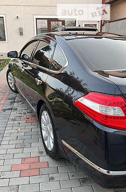 Седан Nissan Teana 2010 в Николаеве