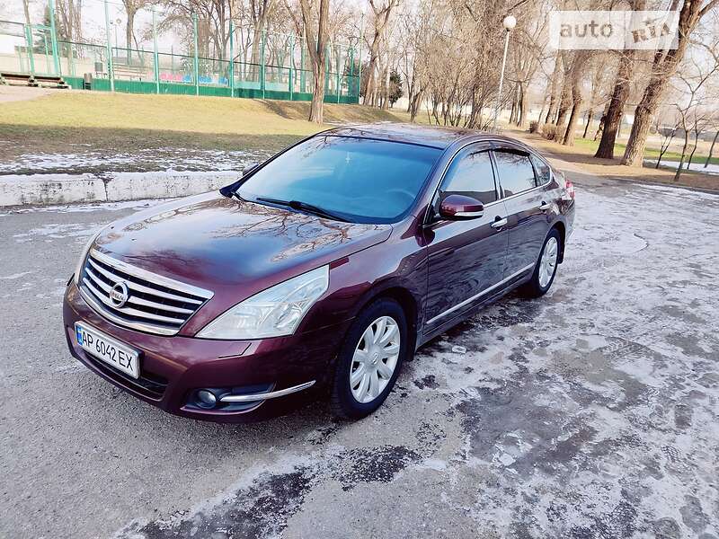 Седан Nissan Teana 2008 в Запорожье