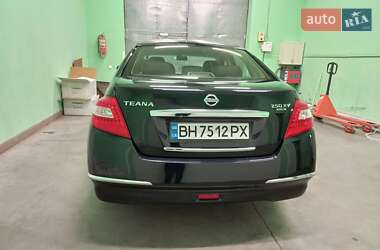 Седан Nissan Teana 2011 в Одессе