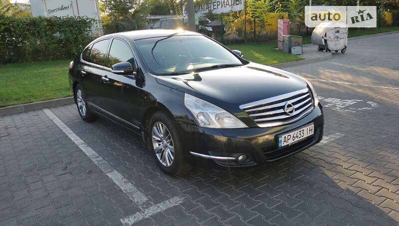 Седан Nissan Teana 2012 в Запоріжжі