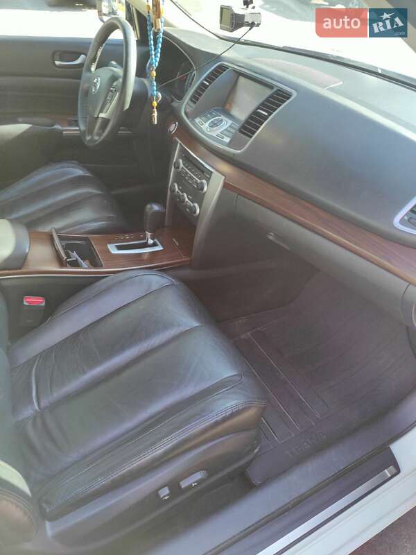 Седан Nissan Teana 2010 в Вишневом