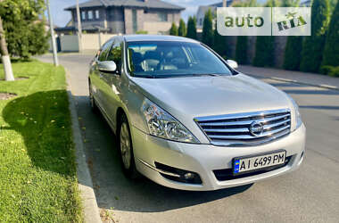 Седан Nissan Teana 2008 в Киеве