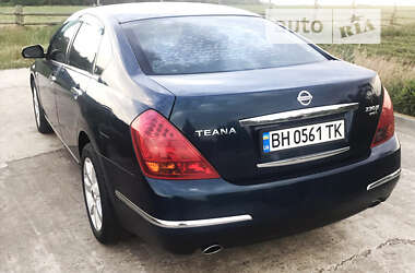 Седан Nissan Teana 2006 в Одессе