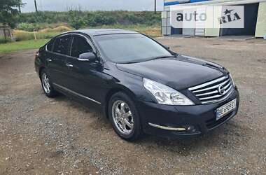 Седан Nissan Teana 2010 в Вознесенске