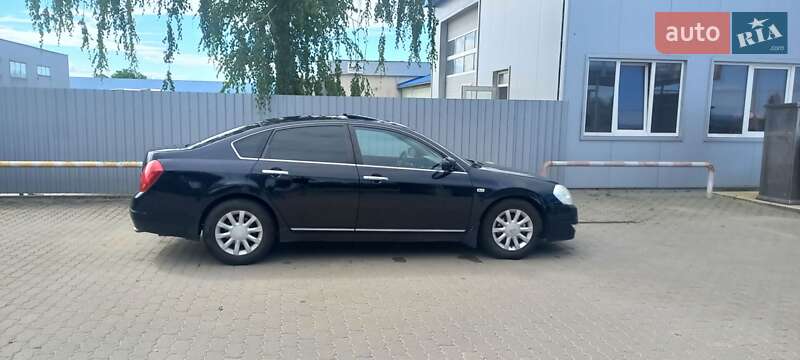 Седан Nissan Teana 2006 в Мукачево