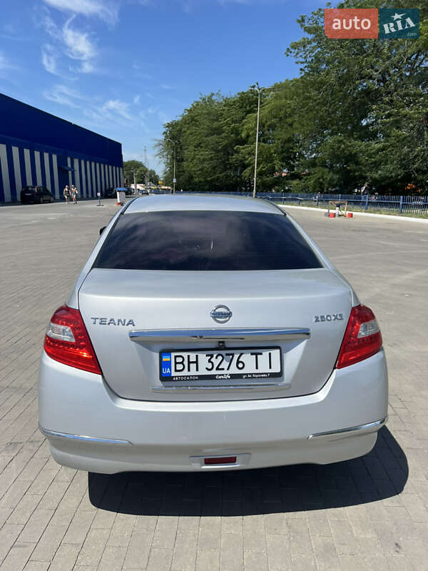 Седан Nissan Teana 2008 в Одессе