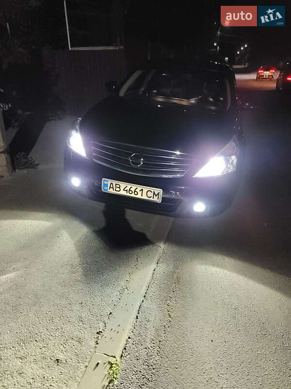 Седан Nissan Teana 2011 в Вінниці