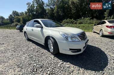 Седан Nissan Teana 2011 в Хмельницком