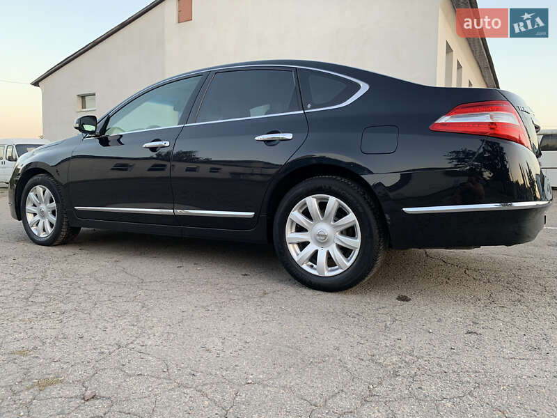 Седан Nissan Teana 2008 в Рокитному