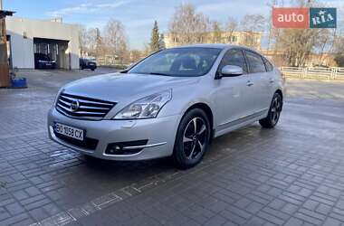 Седан Nissan Teana 2010 в Тернополі