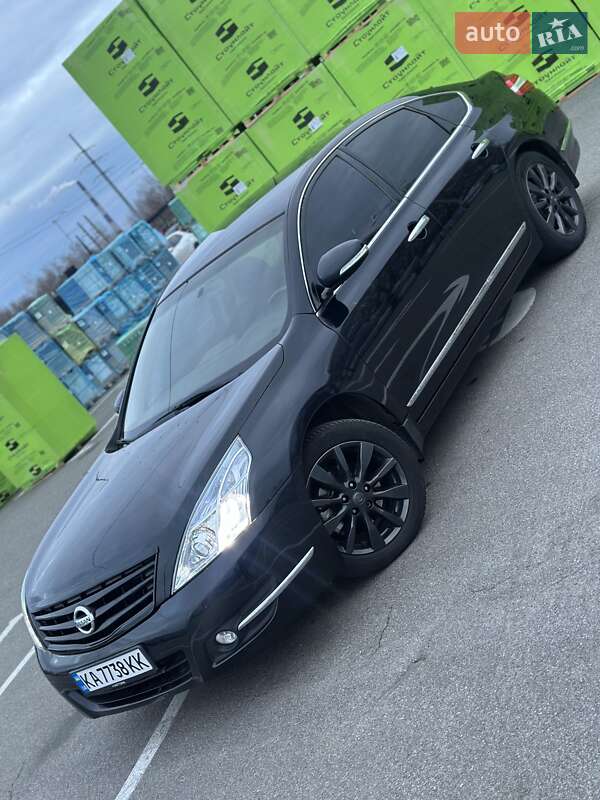 Седан Nissan Teana 2008 в 