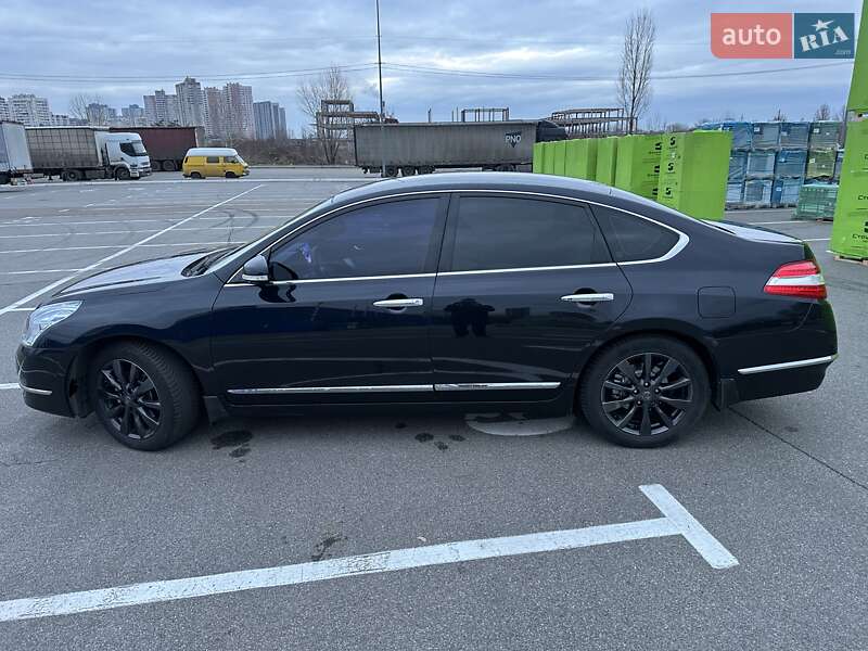 Седан Nissan Teana 2008 в Киеве