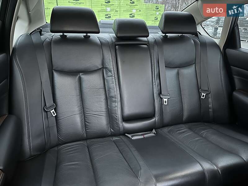 Седан Nissan Teana 2008 в Киеве