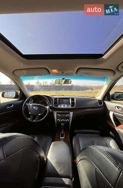 Седан Nissan Teana 2010 в 