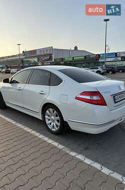 Седан Nissan Teana 2010 в Киеве