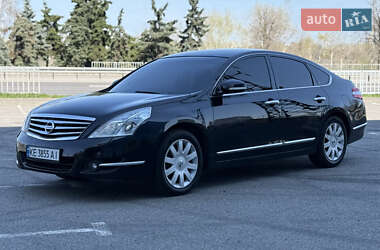 Седан Nissan Teana 2010 в 