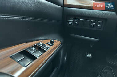 Седан Nissan Teana 2010 в 