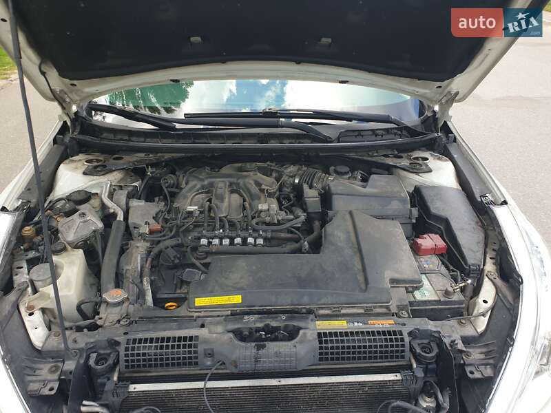 Седан Nissan Teana 2013 в Вишгороді