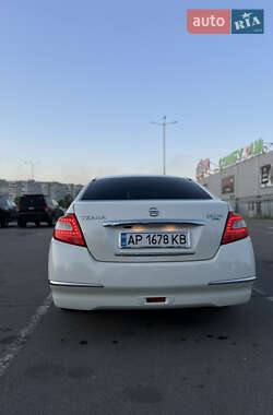 Седан Nissan Teana 2012 в 