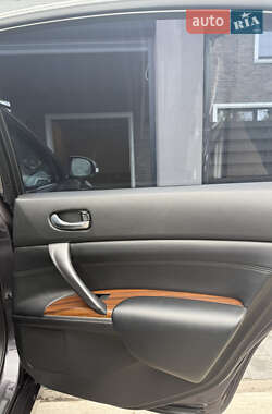 Седан Nissan Teana 2010 в 