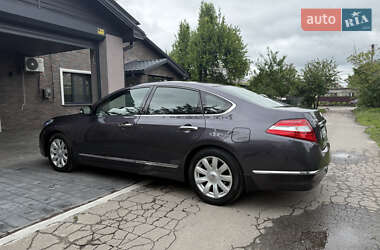 Седан Nissan Teana 2010 в 