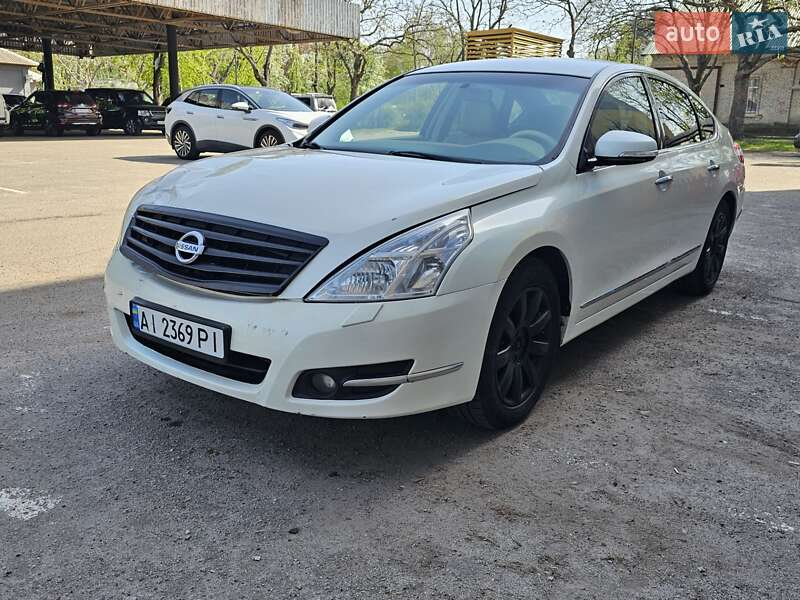 Nissan Teana 2011