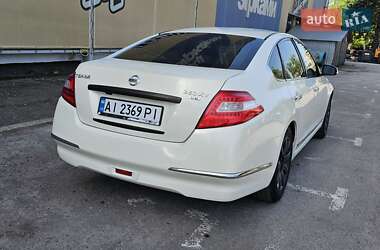 Седан Nissan Teana 2011 в 