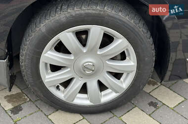 Седан Nissan Teana 2012 в 