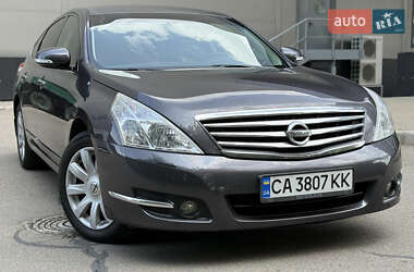 Седан Nissan Teana 2008 в Киеве
