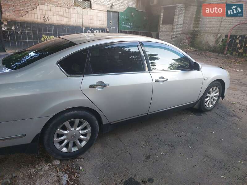 Седан Nissan Teana 2006 в Краматорске