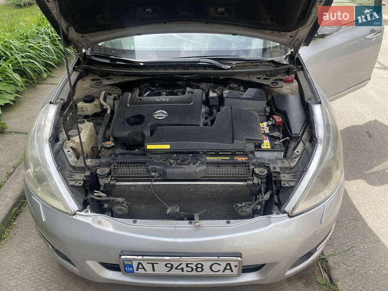 Седан Nissan Teana 2008 в Ивано-Франковске