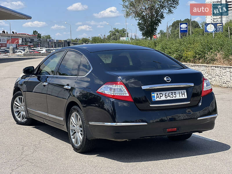 Nissan Teana 2012