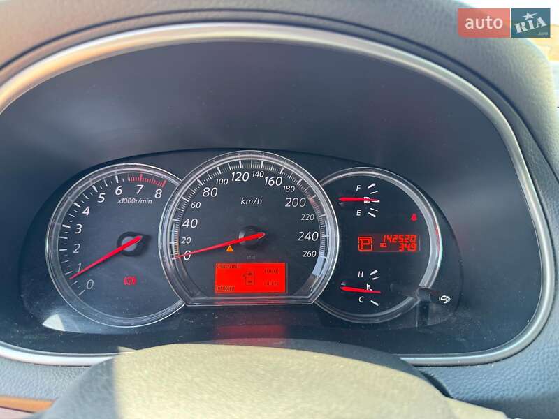 Седан Nissan Teana 2010 в Запоріжжі