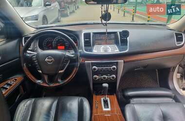 Седан Nissan Teana 2010 в 