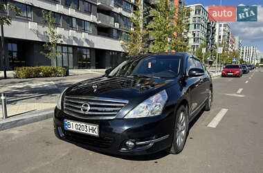 Седан Nissan Teana 2008 в Киеве