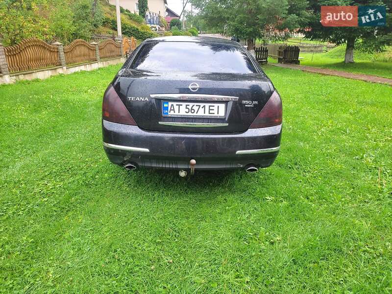 Седан Nissan Teana 2006 в Долині