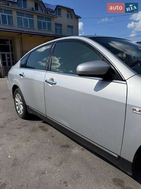 Седан Nissan Teana 2006 в Деражне