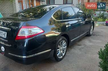 Седан Nissan Teana 2012 в Житомире