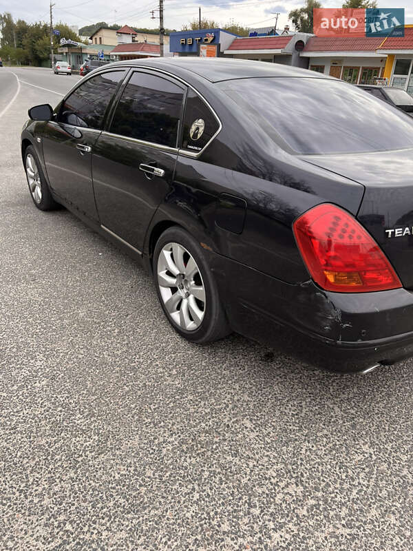 Седан Nissan Teana 2007 в Каневе