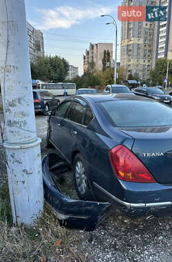 Седан Nissan Teana 2007 в  фото 4 Седан Nissan Teana 2007 в