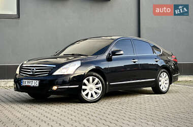 Седан Nissan Teana 2012 в Хмельницком