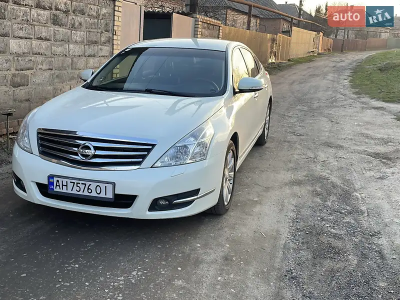 Nissan Teana