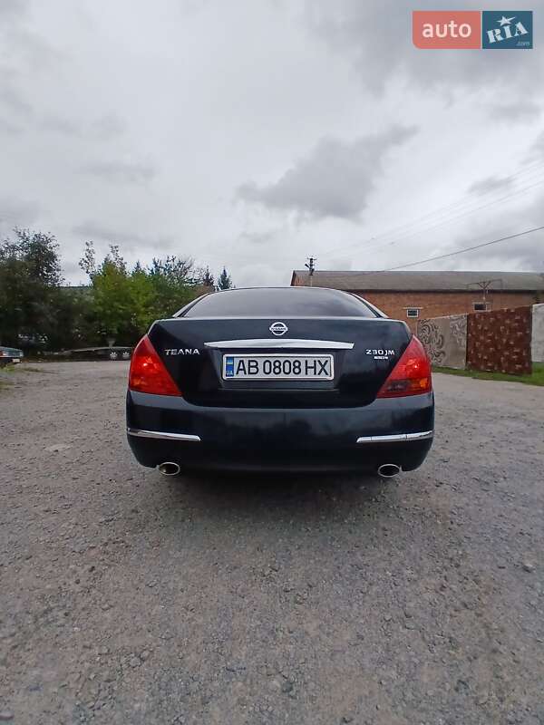 Седан Nissan Teana 2007 в Виннице