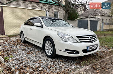 Седан Nissan Teana 2012 в Харькове