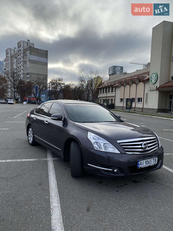 Седан Nissan Teana 2008 в Броварах