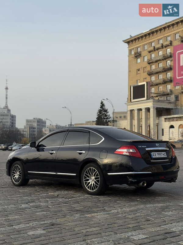 Седан Nissan Teana 2008 в Харкові