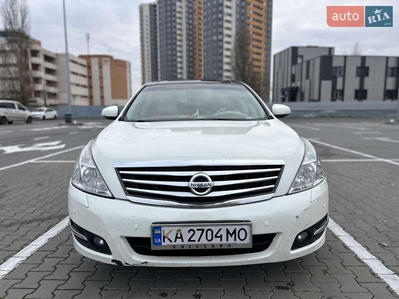 Седан Nissan Teana 2008 в Киеве
